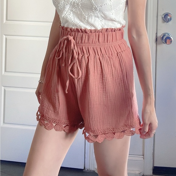 Boho High Waisted Cotton Lace Paper bag Shorts NWoT Sz L - Picture 5 of 8